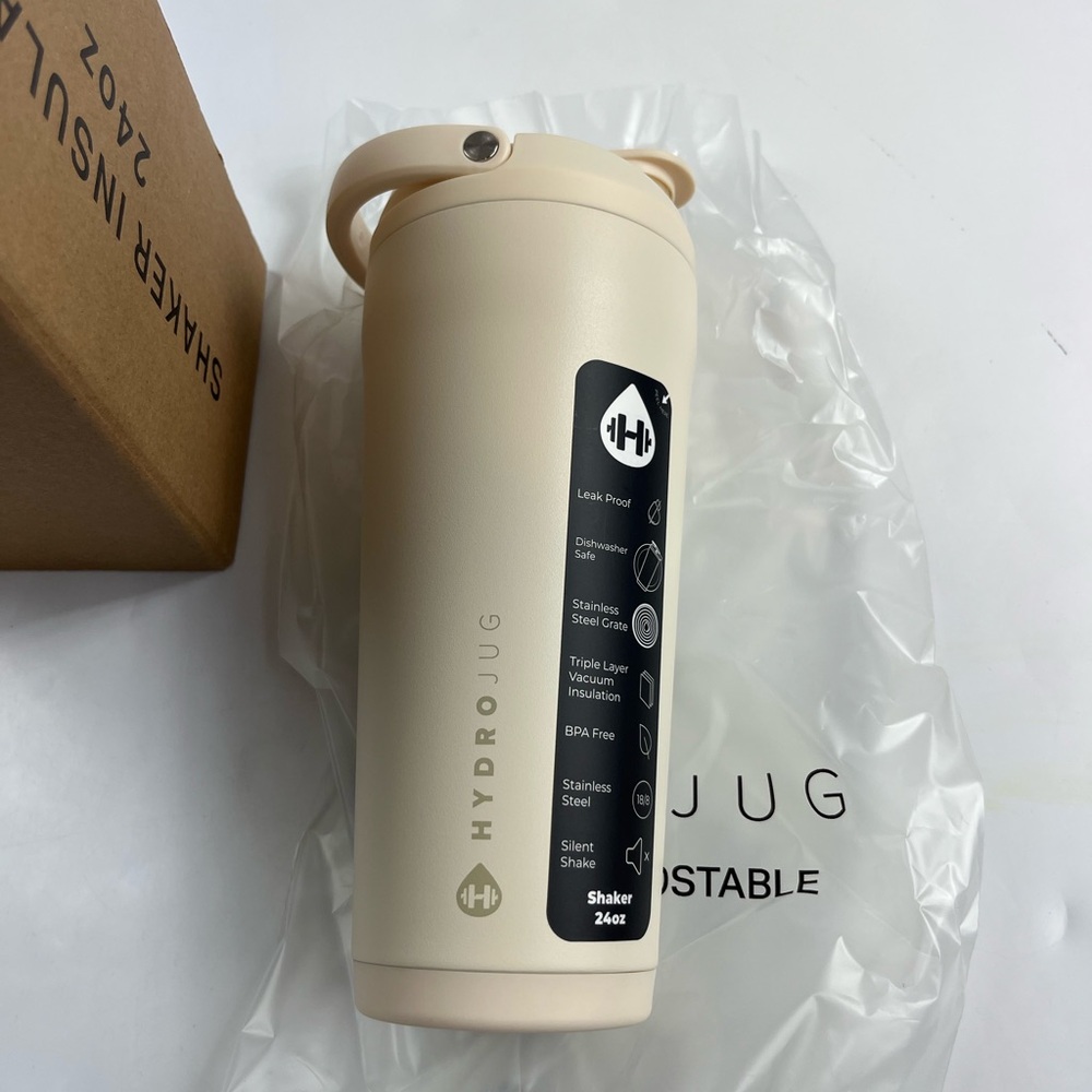 Hydrojug Shaker Insulated 24oz Cream